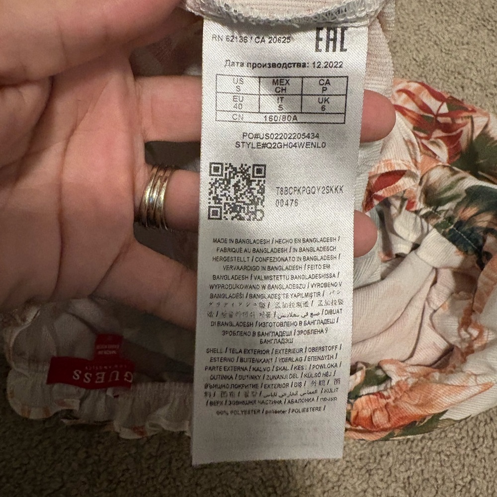 Guess Floral Off-Shoulder Blouse - White and Coral - Picture 5 of 5